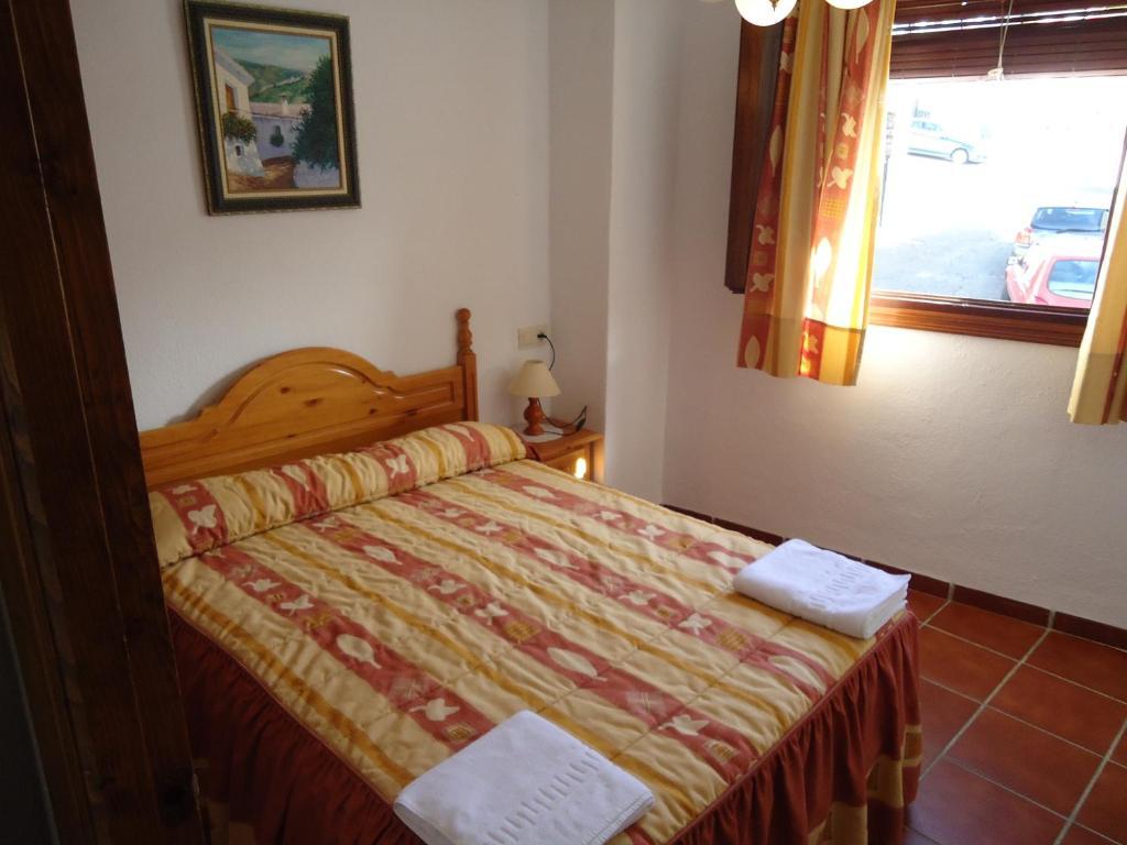 Apartamentos Rurales Las Chimeneas Capileira Kamer foto