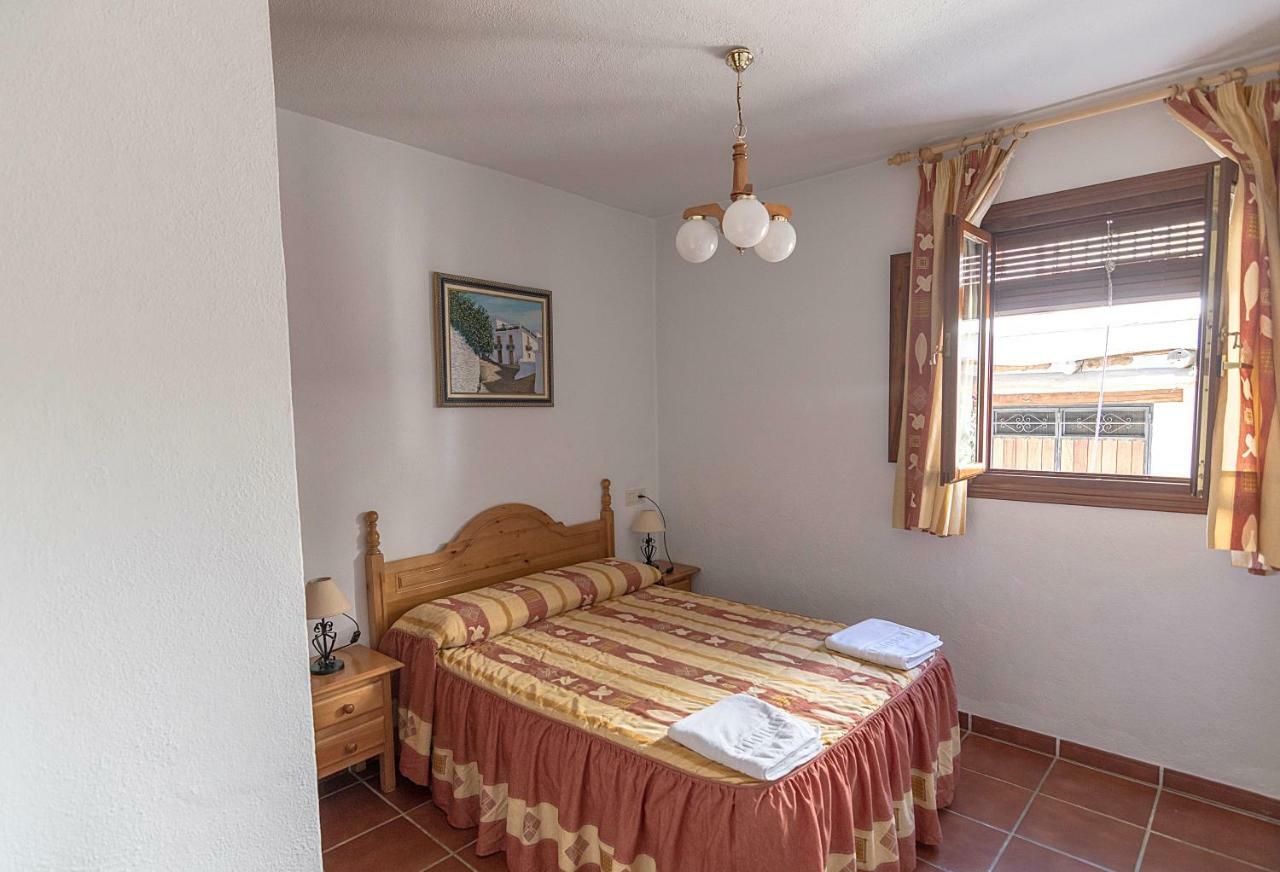 Apartamentos Rurales Las Chimeneas Capileira Buitenkant foto
